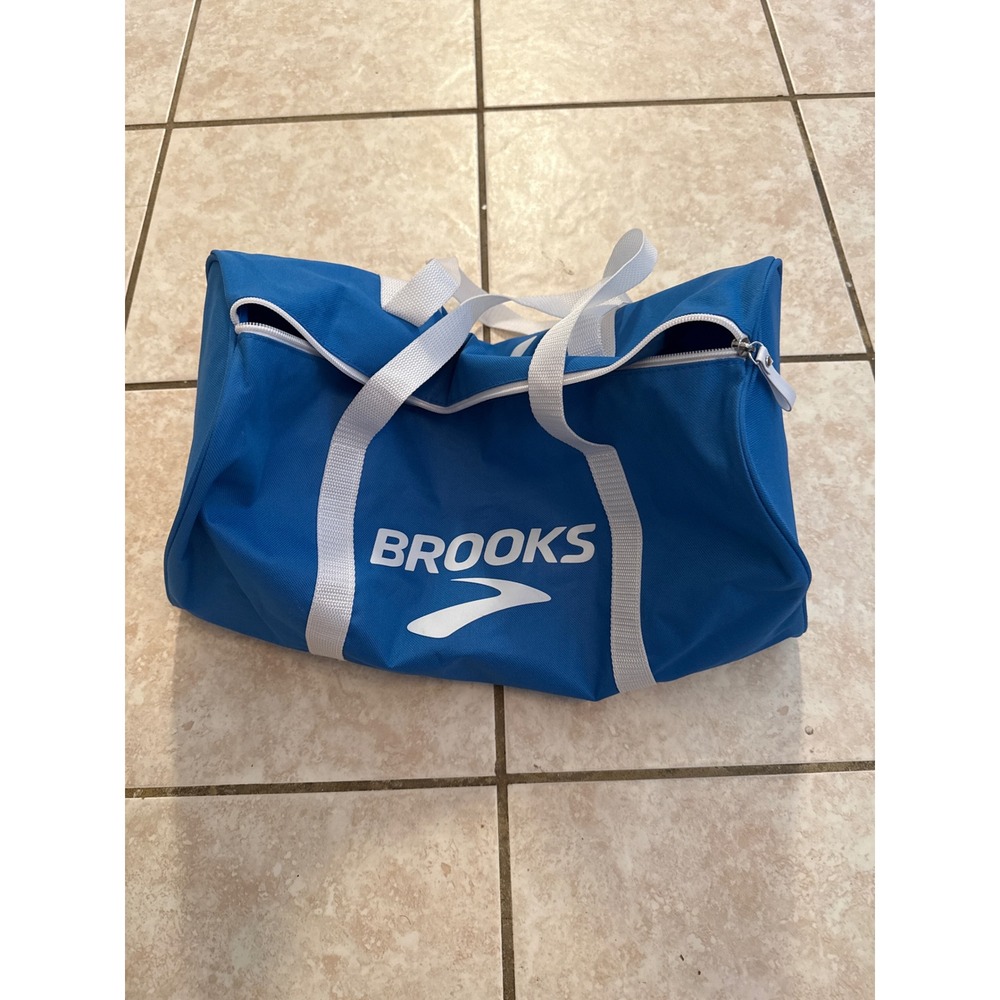 Brooks Blue Duffel Bag Publix Savannah Womens Half & 5k Gym Travel Bag
